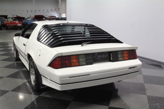 1985 White Chevrolet Camaro