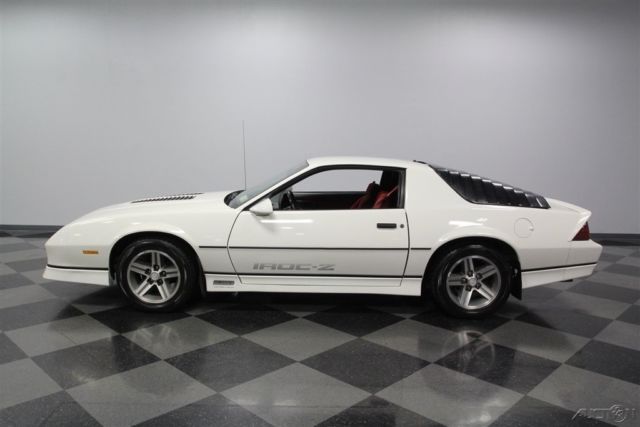 1985 White Chevrolet Camaro