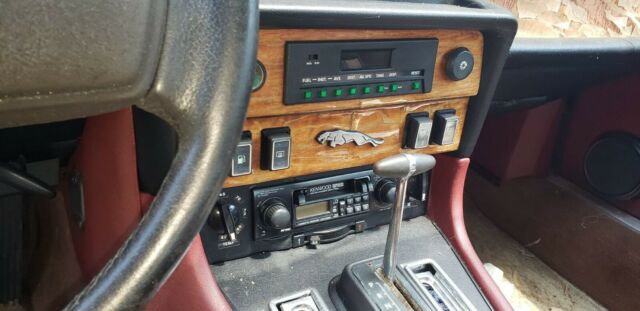 1985 Jaguar XJ6 Sedan
