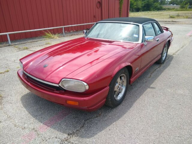 1985 Red Jaguar XJS Cabriolet