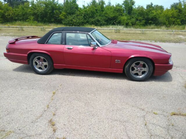 1985 Red Jaguar XJS Cabriolet