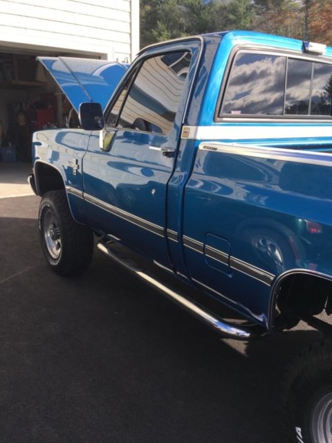 1985 Blue Chevrolet C/K Pickup 1500 Standard Cab Pickup