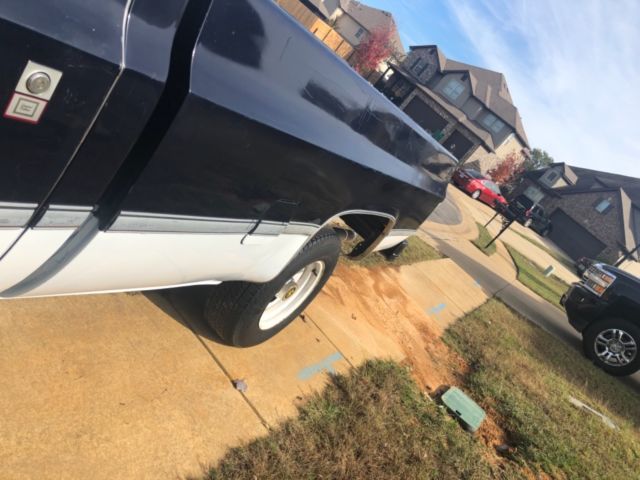 1985 Blue Chevrolet C/K Pickup 1500 Standard Cab Pickup