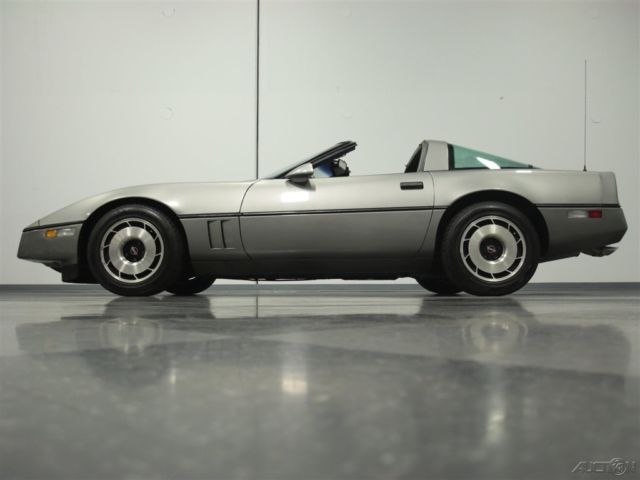 1985 Blue Chevrolet Corvette