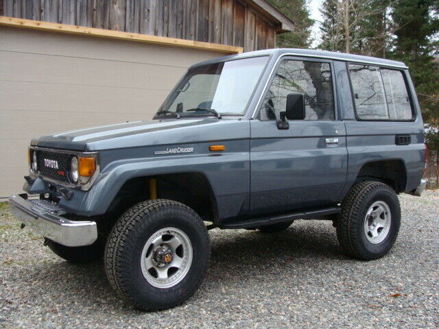 1985 Gray Toyota Land Cruiser Wagon