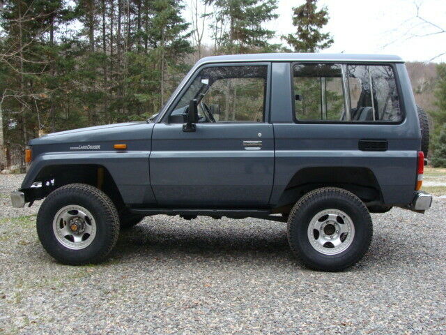 1985 Gray Toyota Land Cruiser Wagon