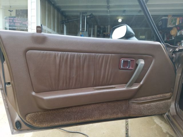 1985 Brown Mazda RX-7 Coupe