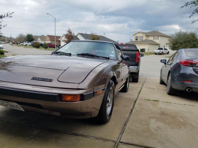 1985 Brown Mazda RX-7 Coupe