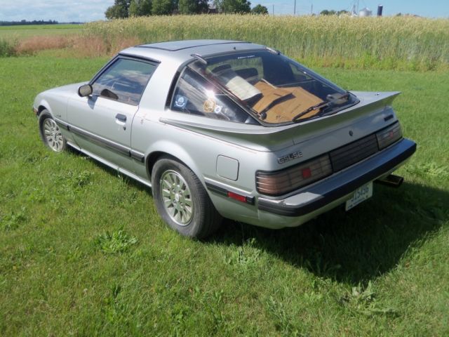 1985 Silver Mazda RX-7 Coupe