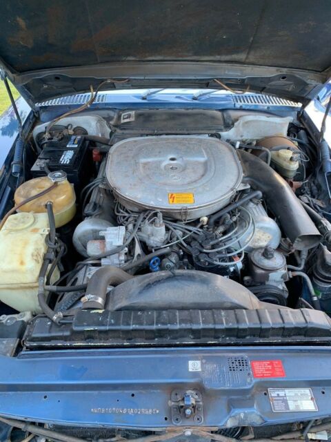 1985 Blue Mercedes-Benz SL-Class Convertible