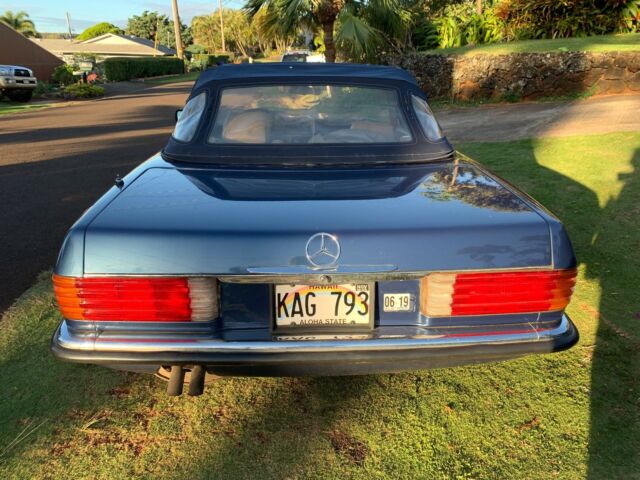 1985 Blue Mercedes-Benz SL-Class Convertible