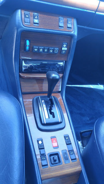 1985 Gray Mercedes-Benz 300-Series Coupe