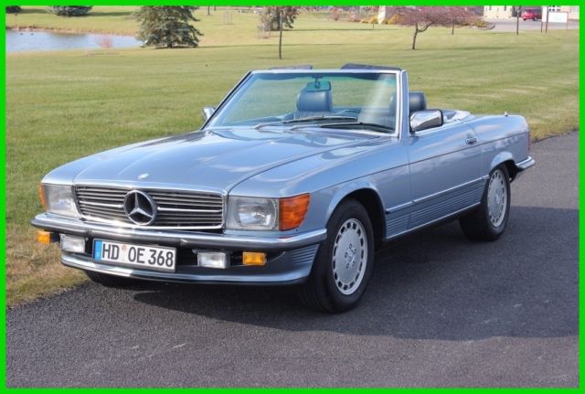 1985 Blue Mercedes-Benz SL-Class Convertible