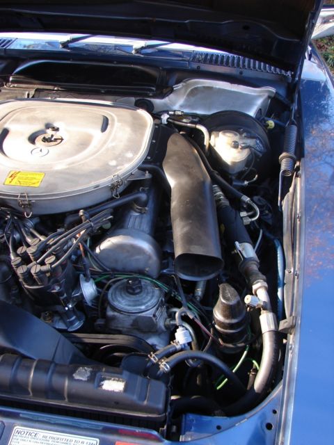 1985 Blue Mercedes-Benz SL-Class Convertible