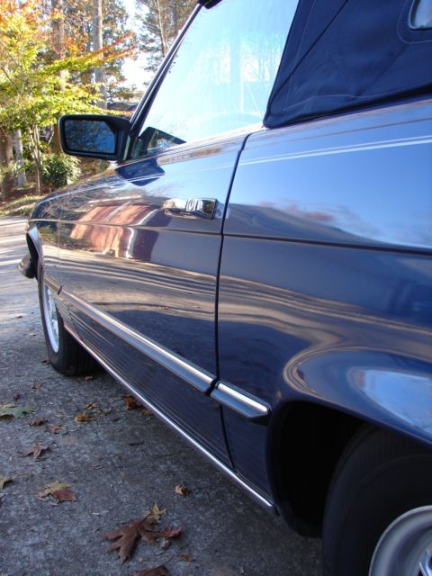 1985 Blue Mercedes-Benz SL-Class Convertible