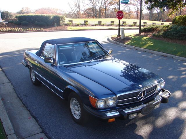 1985 Blue Mercedes-Benz SL-Class Convertible