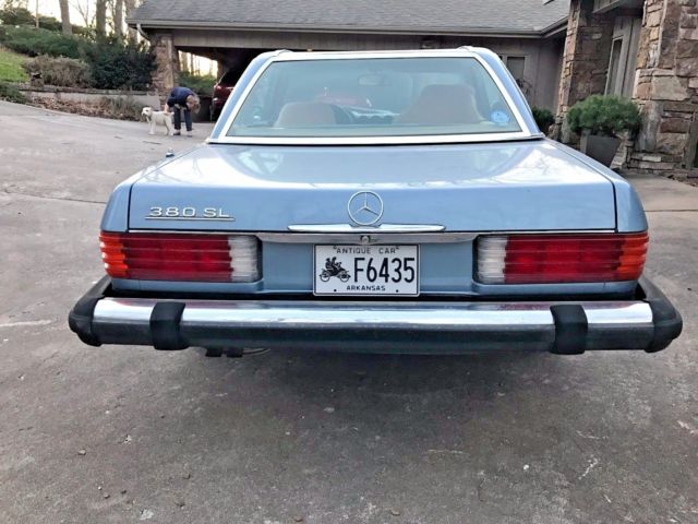 1985 Silver Blue Mercedes-Benz SL-Class Convertible