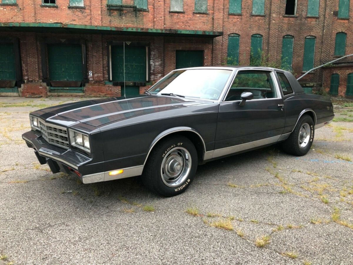 1985 Gray Chevrolet Monte Carlo Coupe