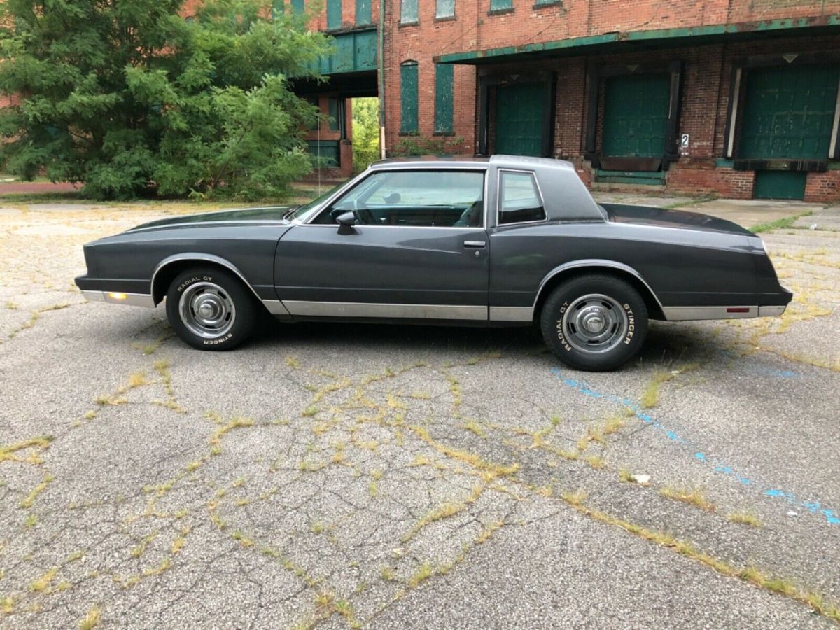 1985 Gray Chevrolet Monte Carlo Coupe