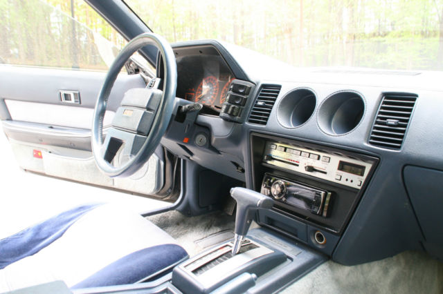 1985 Black Nissan 300ZX Coupe