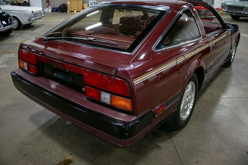 1985 Burgundy Nissan 300ZX --