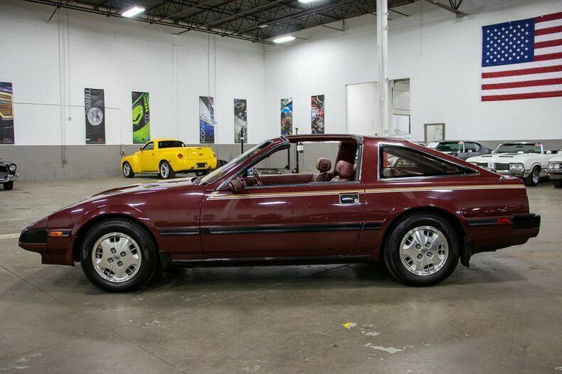 1985 Burgundy Nissan 300ZX --