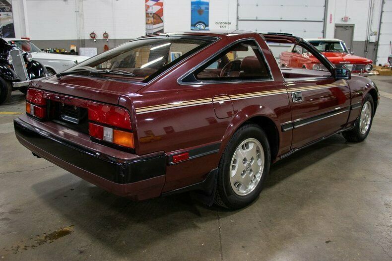 1985 Burgundy Nissan 300ZX --
