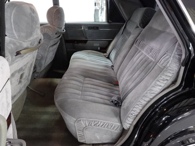 1985 Thunder Black Nissan President Sovereign VIP Luxury Sedan Sedan