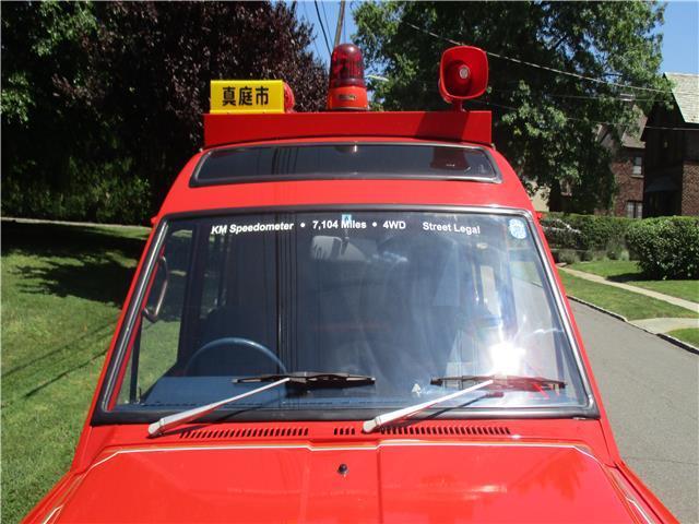 1985 Red Nissan SAFARI SUV