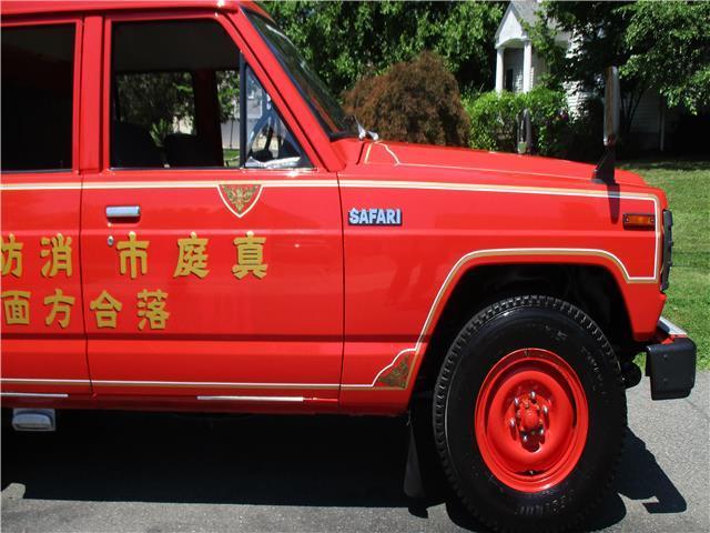 1985 Red Nissan SAFARI SUV