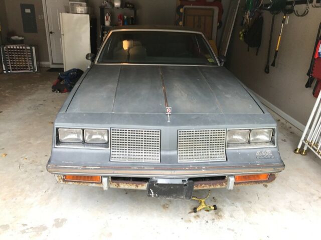 1985 Gray Oldsmobile 442 Coupe