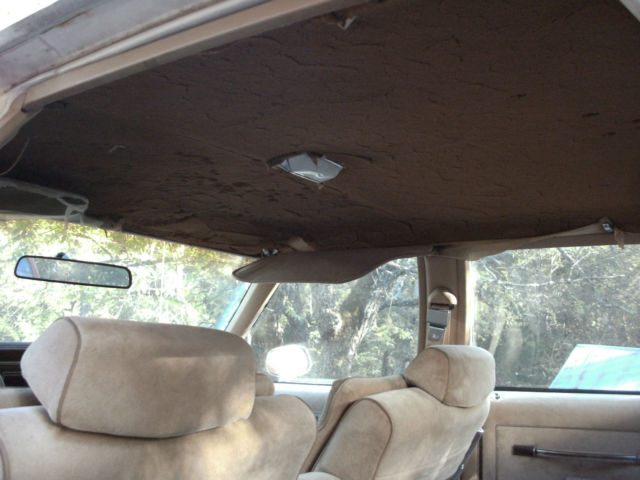 1985 White Oldsmobile Eighty-Eight 4 door