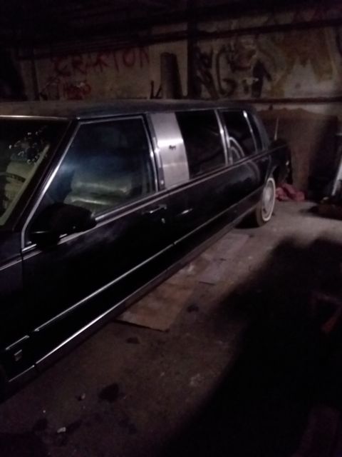 1985 Black Oldsmobile Ninety-Eight