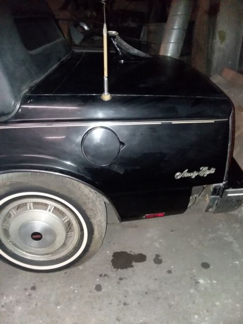 1985 Black Oldsmobile Ninety-Eight