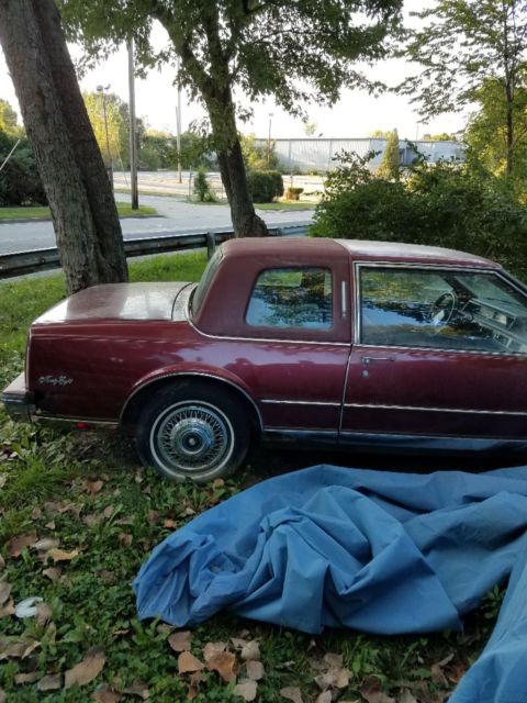 1985 Red Oldsmobile Other Coupe