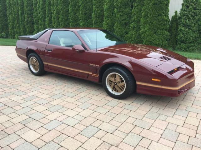1985 MAROON Pontiac Firebird Coupe