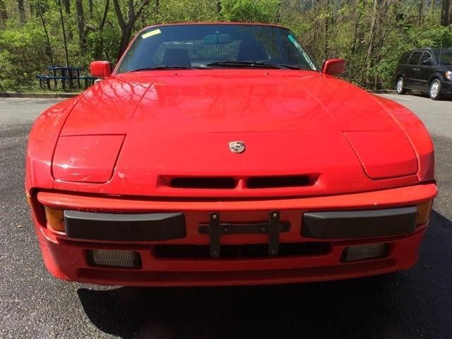 1985 Red Porsche 944 --