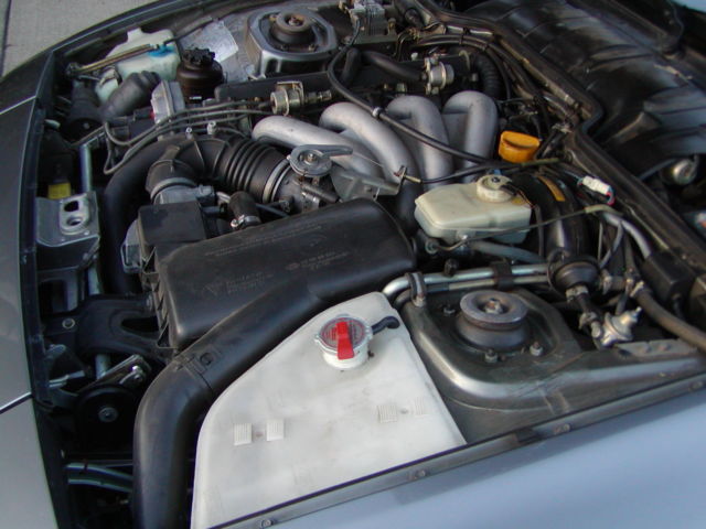 1985 Gray Porsche 944 Coupe