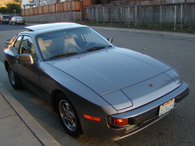 1985 Gray Porsche 944 Coupe