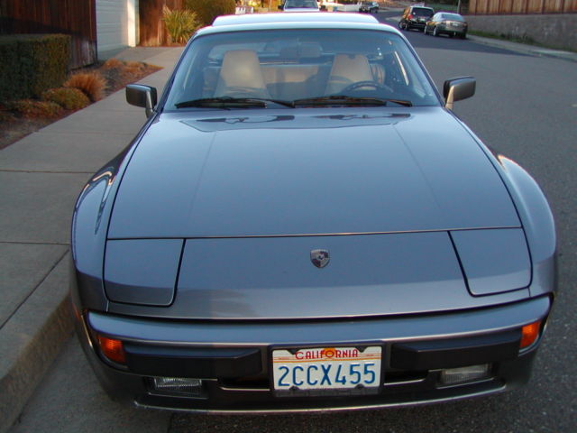 1985 Gray Porsche 944 Coupe