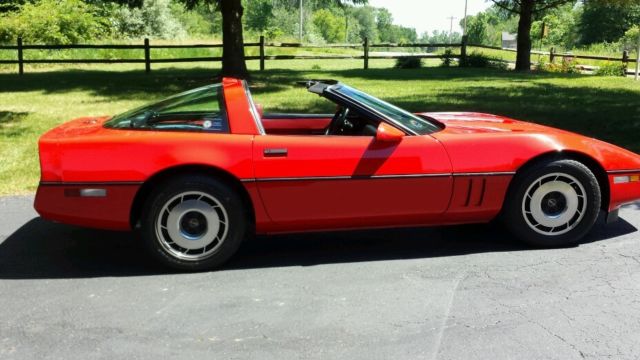 1985 Bright Red Chevrolet Corvette Coupe