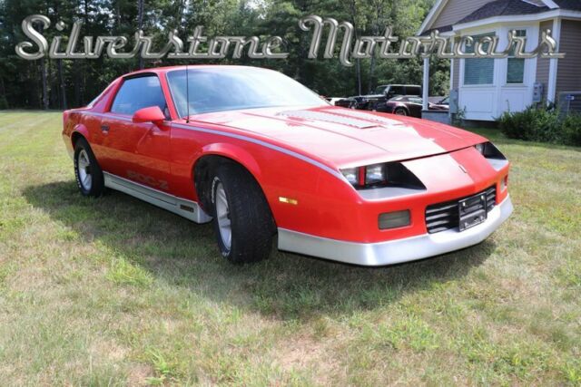 1985 Red Chevrolet Camaro Coupe
