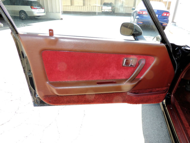 1985 Black Mazda RX-7 Coupe