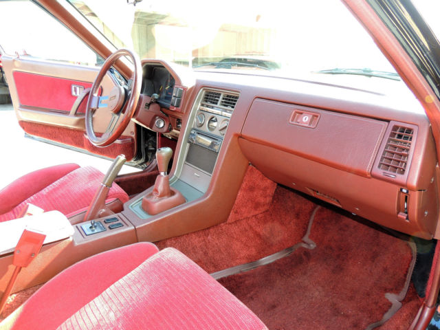 1985 Black Mazda RX-7 Coupe