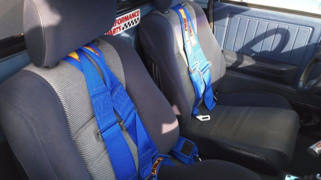 1985 White Chevrolet S-10 Standard Cab Pickup