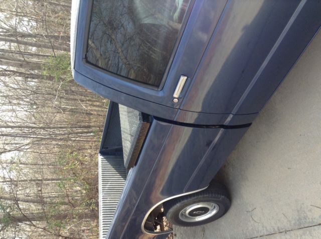 1985 Blue Chevrolet S-10 Truck