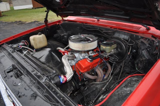 1985 Red Chevrolet C-10 truck