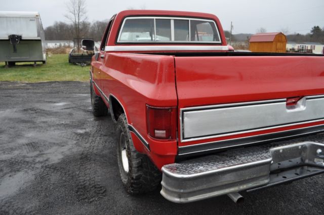 1985 Red Chevrolet C-10 truck