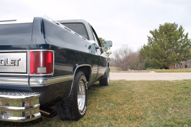 1985 Blue Chevrolet C/K Pickup 1500 Standard Cab Pickup