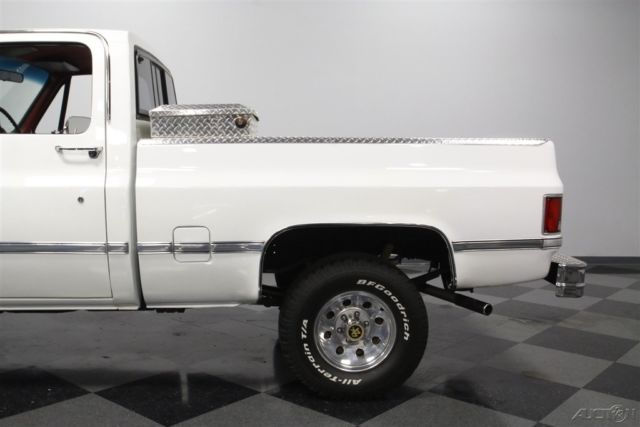 1985 White Chevrolet K10